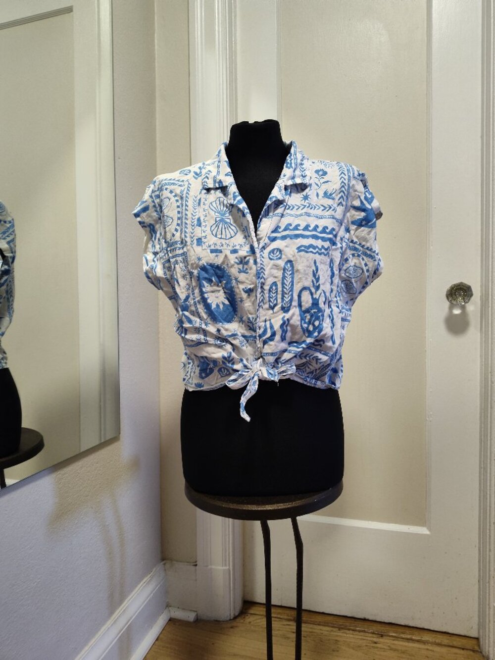 Linen BlendCrop Tie Top Calypso St Barths